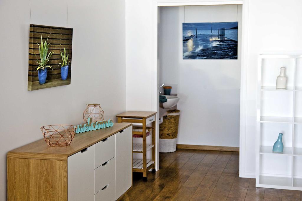 Penguin Beachfront Apartments Стая снимка
